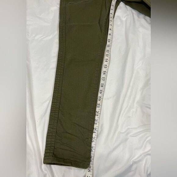 Banana Republic women’s skinny fit solid olive green pants size 29/8​​ - Picture 13 of 13